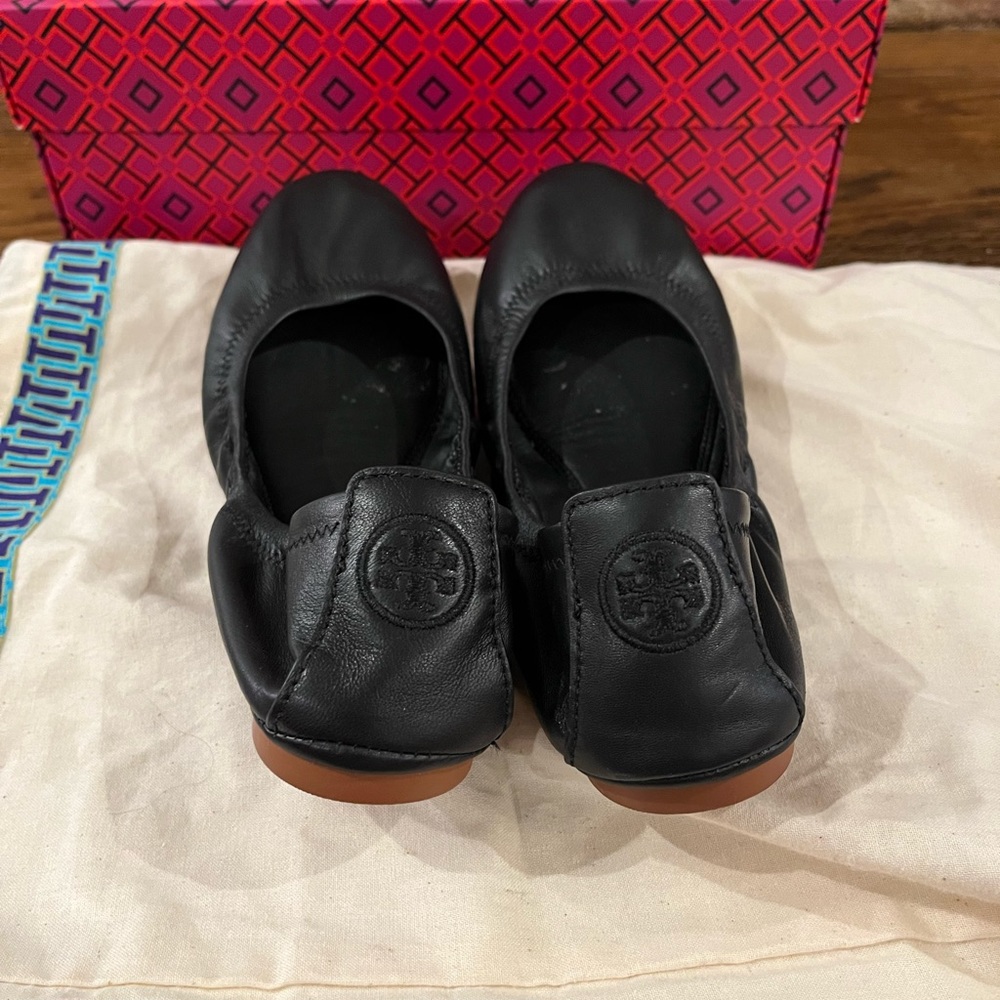 Tory Burch Black Collapsable Flats - 6
